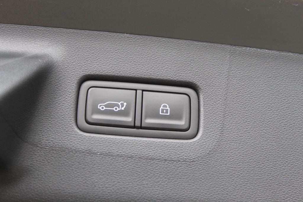 New 2026 Gray Hyundai SE image 11