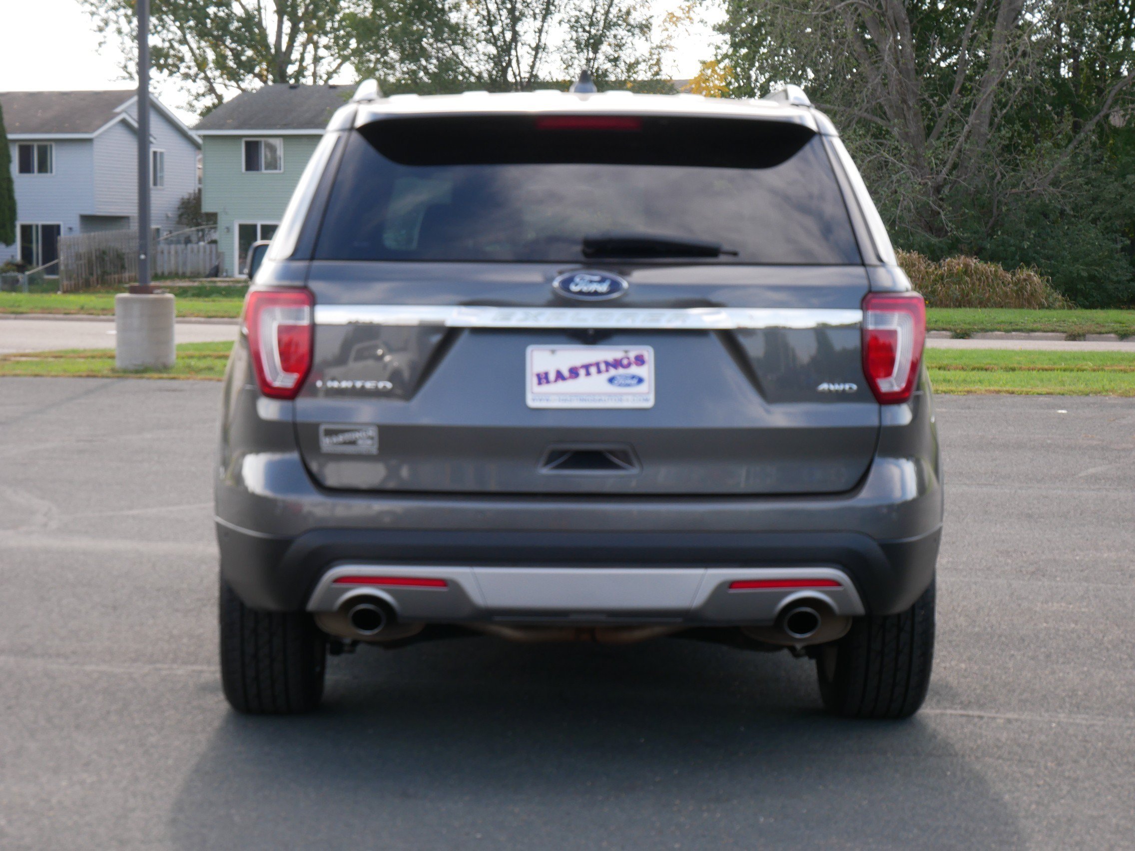 Certified Used 2017 Gray Ford Limited image 4