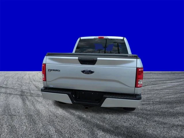 Used 2017 Silver Ford XL image 5