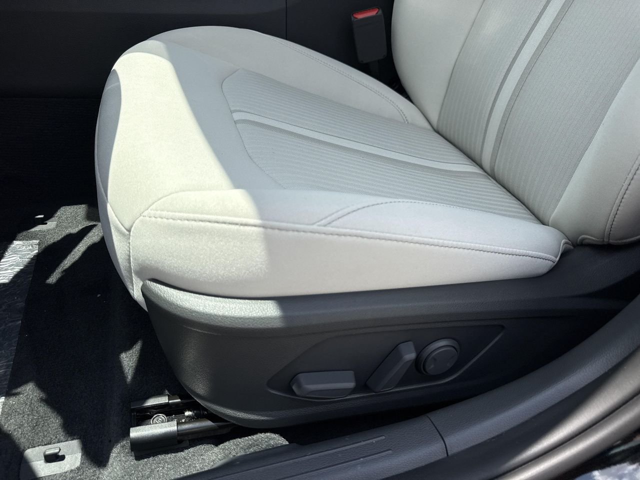 New 2026 Abyss Black Hyundai SEL Sport image 11
