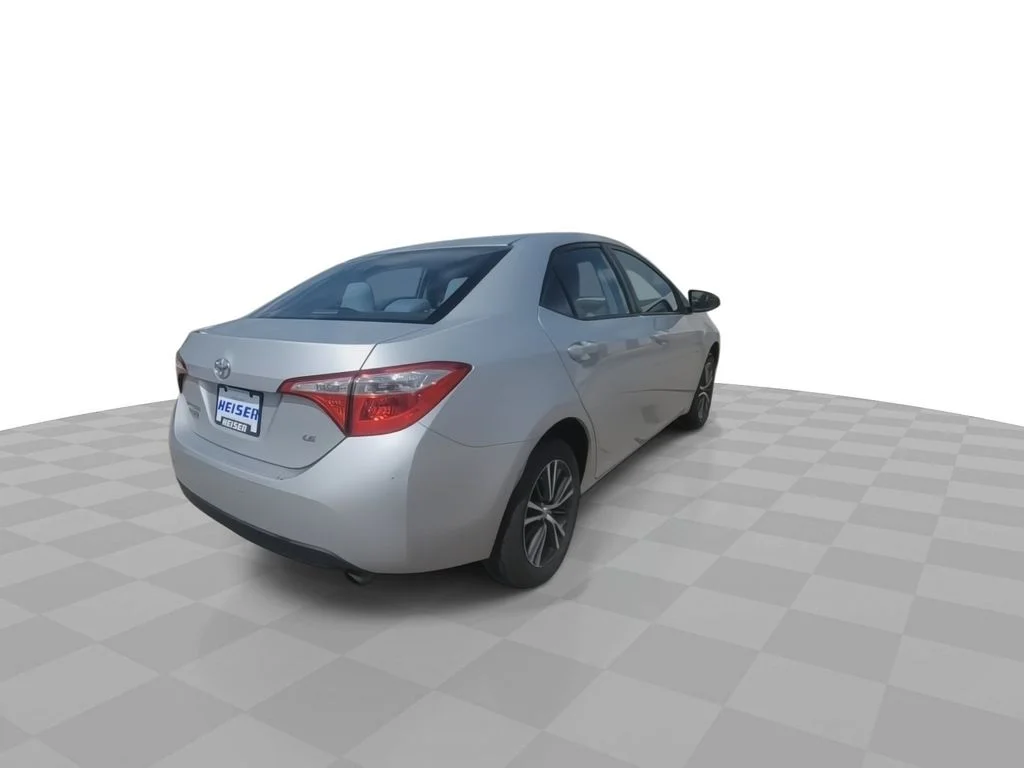 Used 2016 Silver Toyota LE Plus image 8