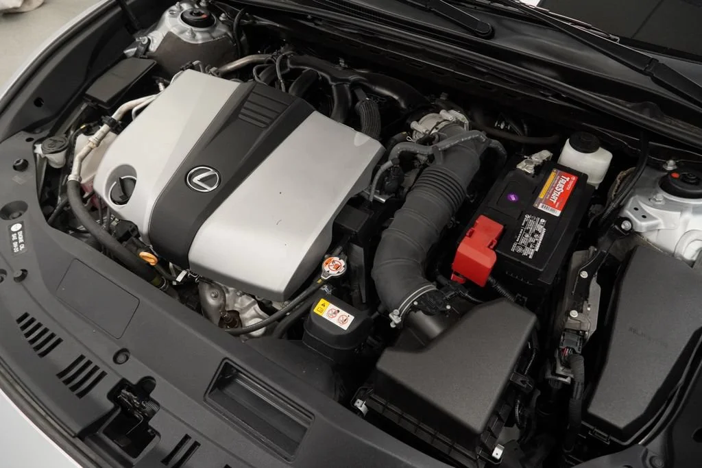 Used 2023 Silver Lexus Luxury image 40