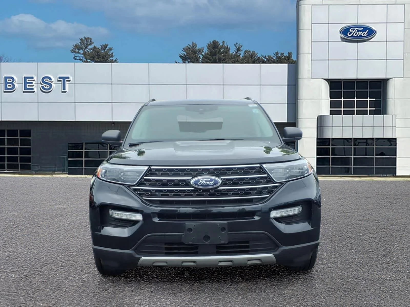 Used 2020 Agate Black Metallic Ford XLT image 12