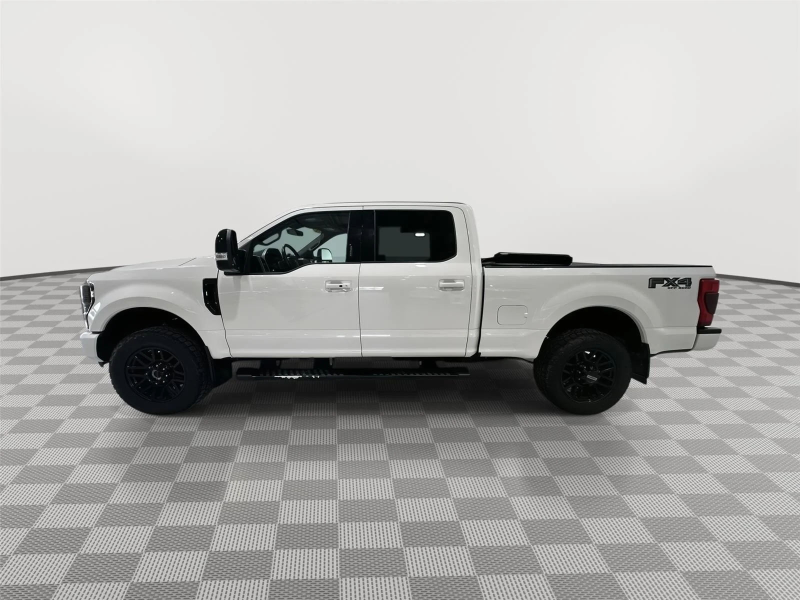 Used 2021 Star White Metallic Tri-coat Ford XL image 2