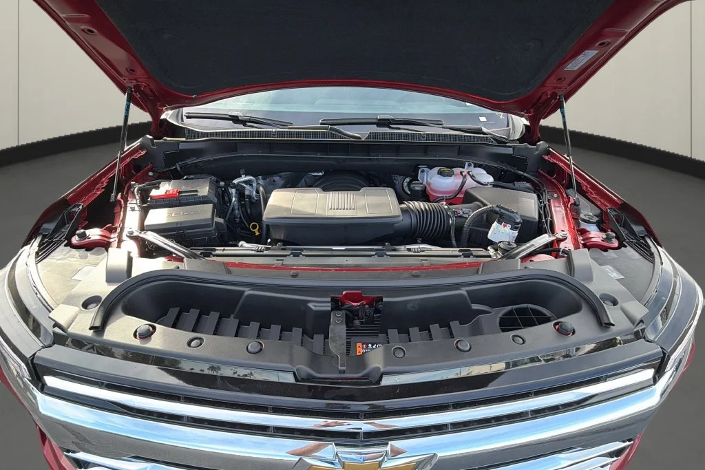 New 2026 Radiant Red Tintcoat Chevrolet LT image 10
