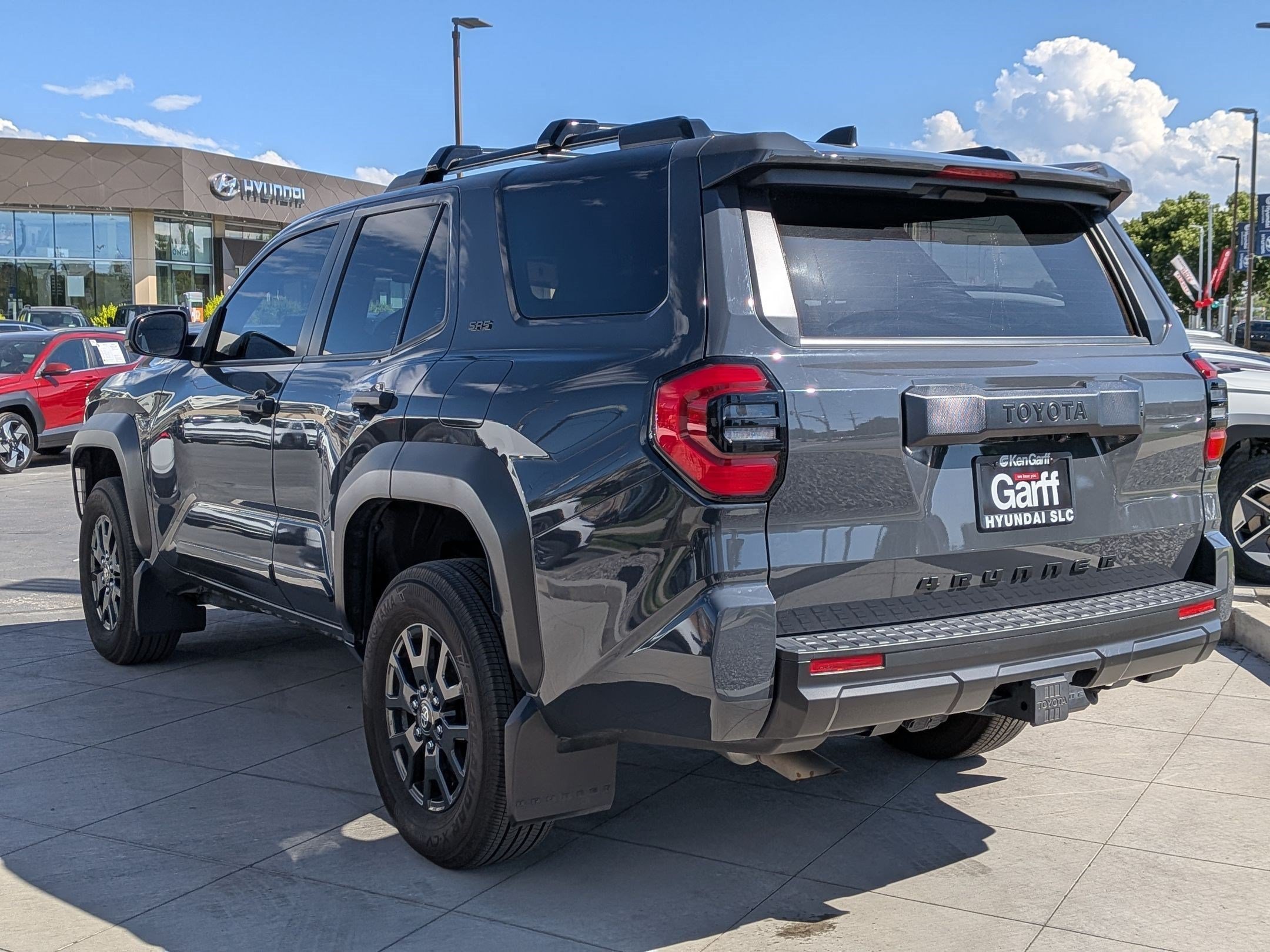 Used 2025 Underground Toyota SR5 image 5