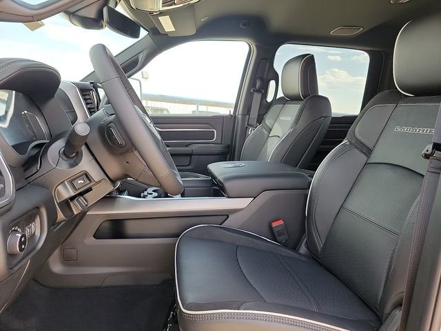 New 2026 Silver-Zynith Exterior Paint RAM Laramie image 12