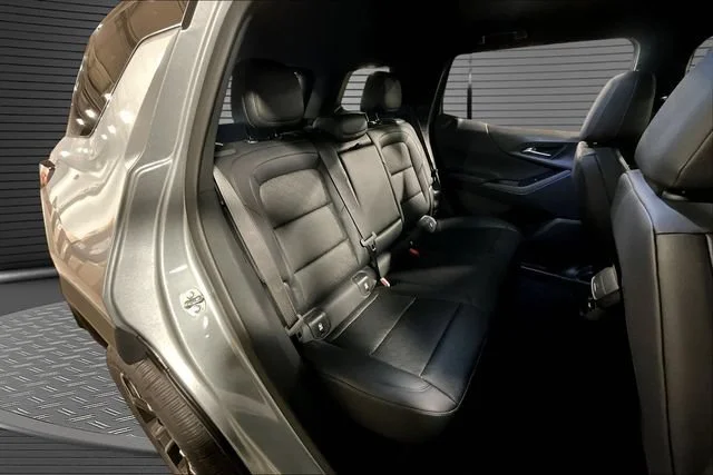 New 2027 Sterling Gray Metallic Chevrolet LT image 9