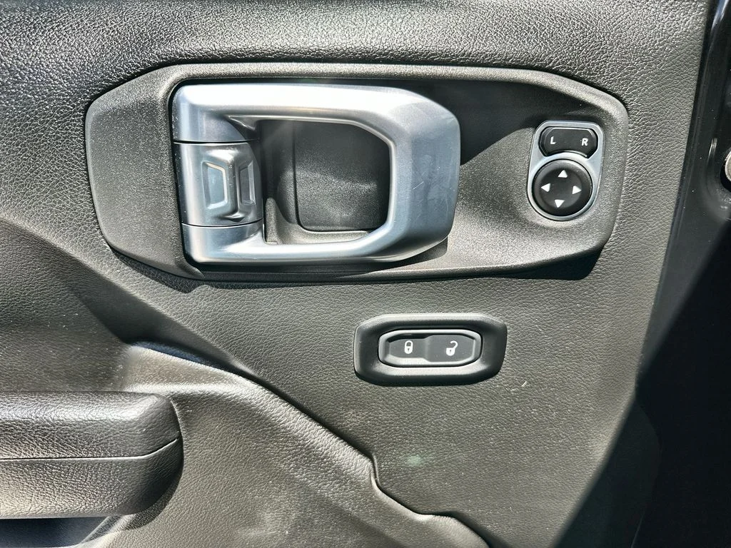 2022 Jeep Gladiator Sport S - Photo 22