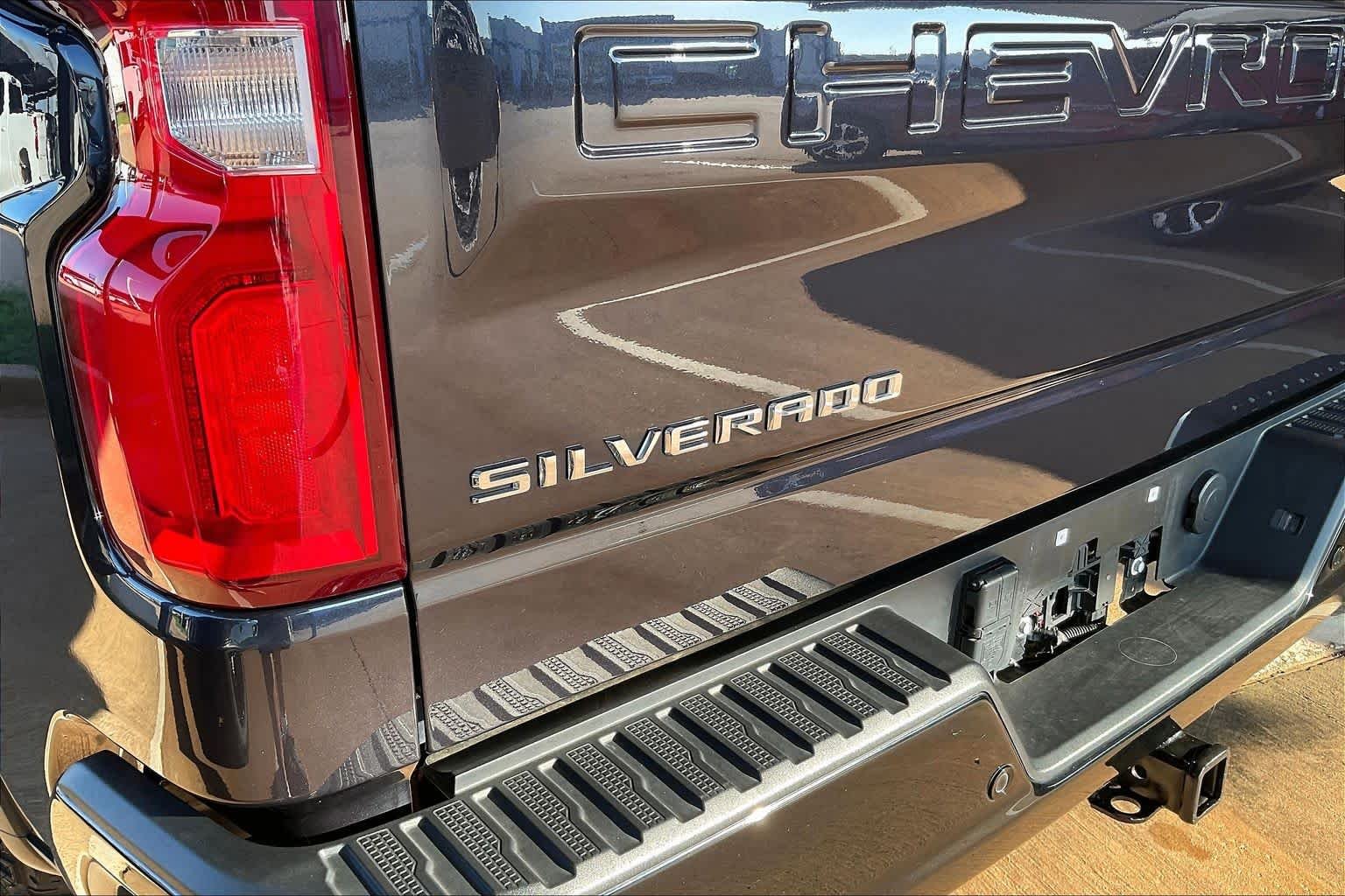 2024 Chevrolet Silverado 1500 ZR2 - Photo 29