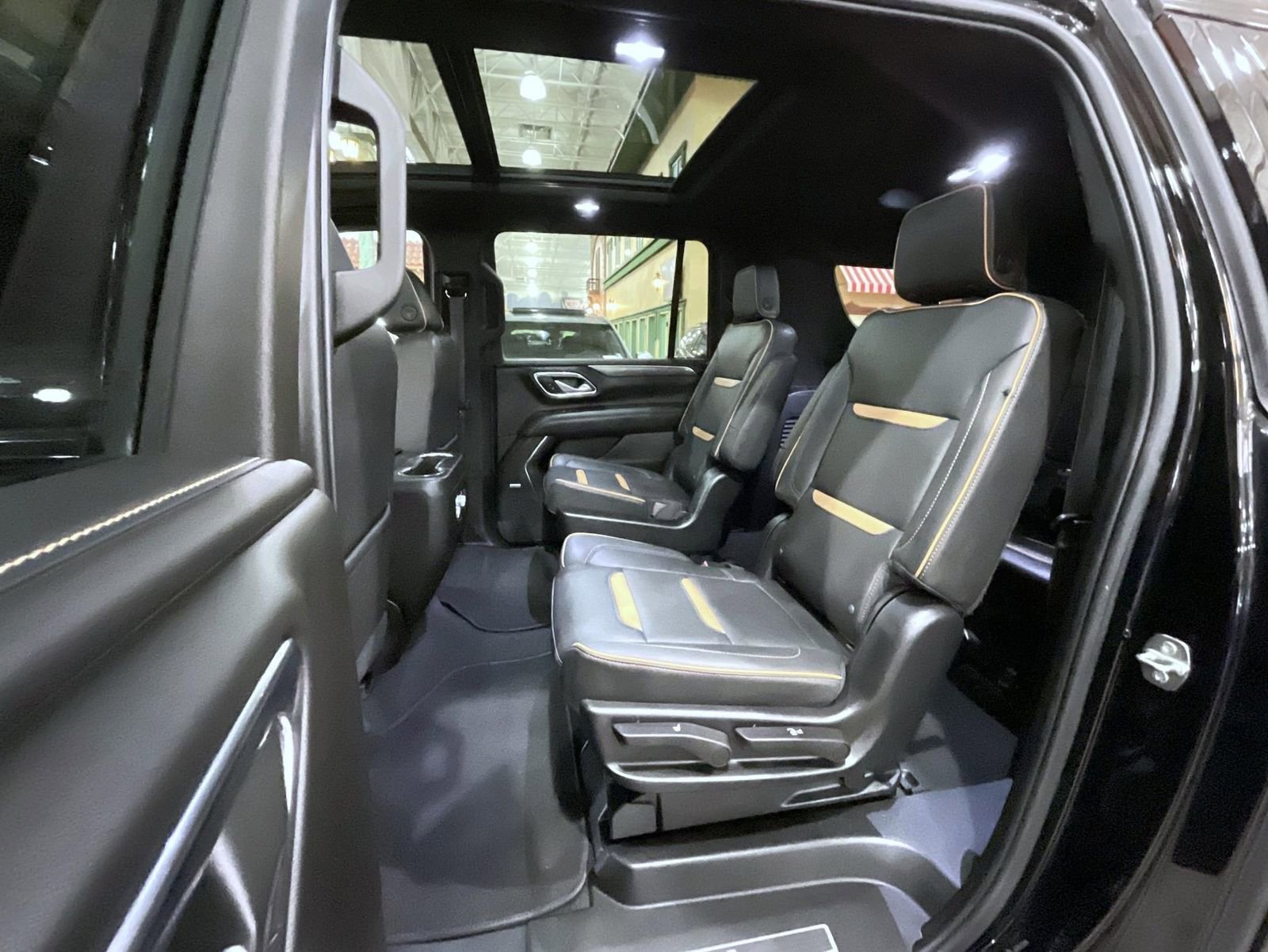2023 GMC Yukon XL AT4 - Photo 19
