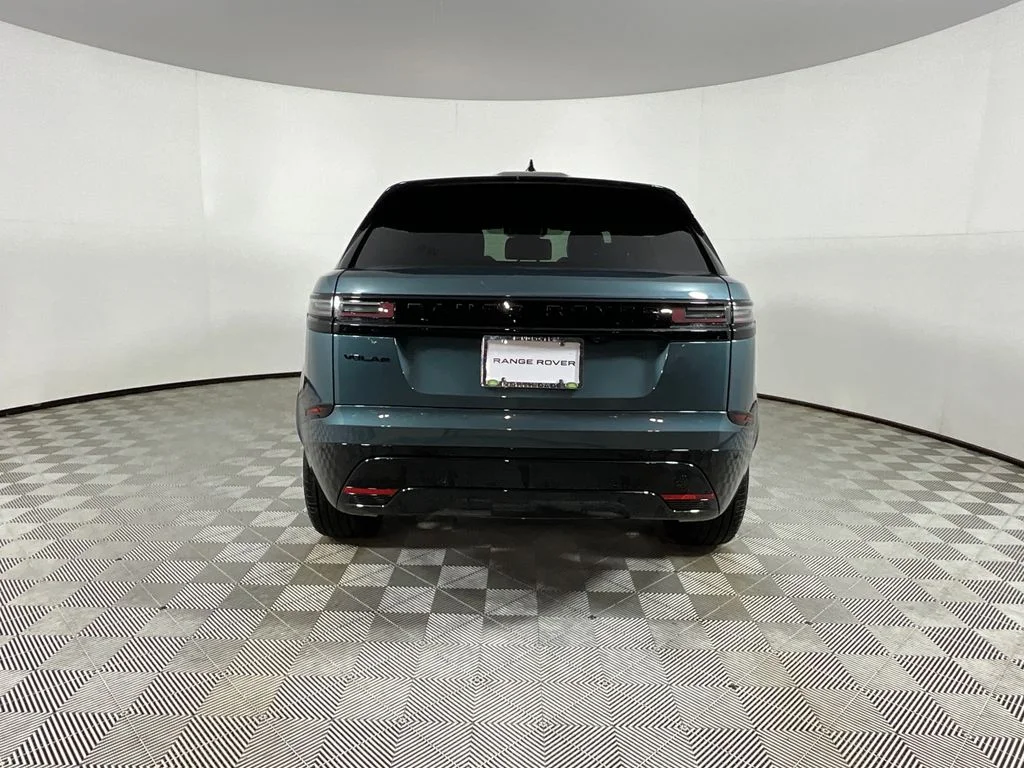 New 2026 Giola Green Land Rover Dynamic SE image 7