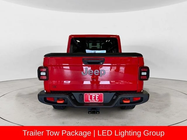 Used 2020 Red Clearcoat Jeep Mojave image 5