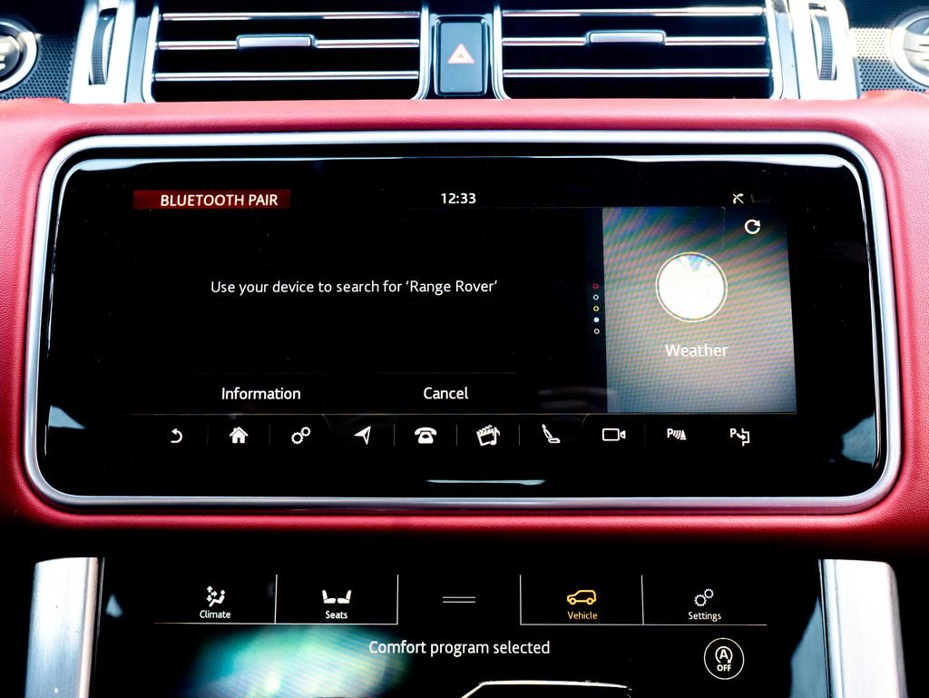 Used 2021 Gray Land Rover Autobiography image 31