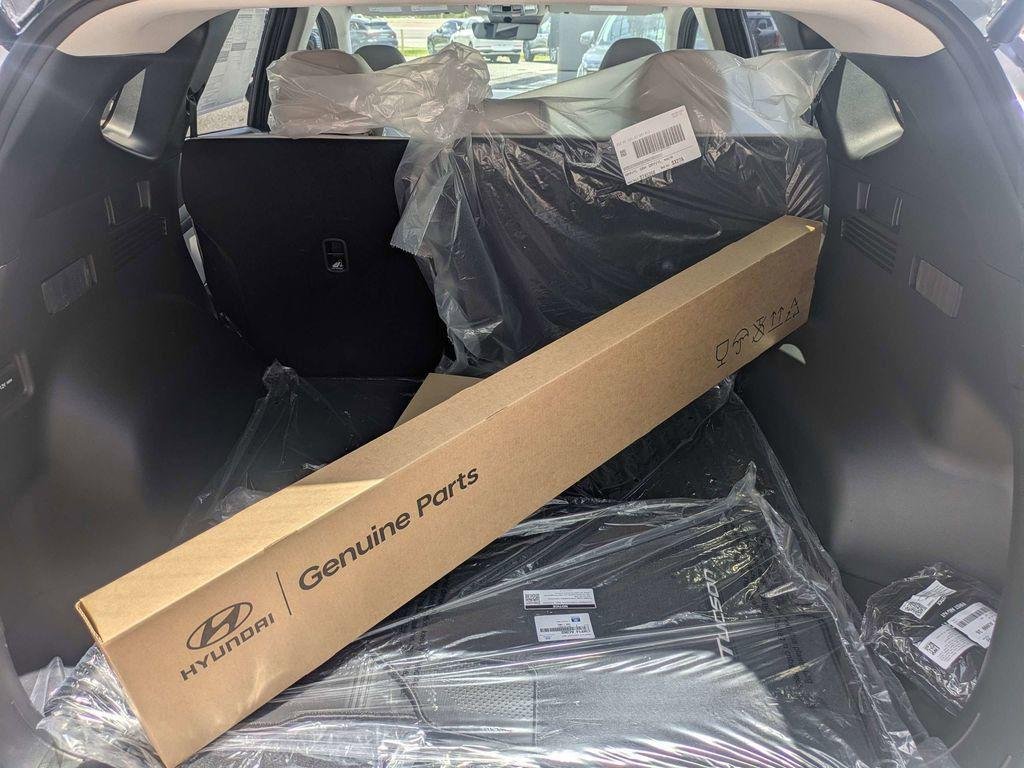 New 2026 Silver Hyundai SEL Premium FWD image 12