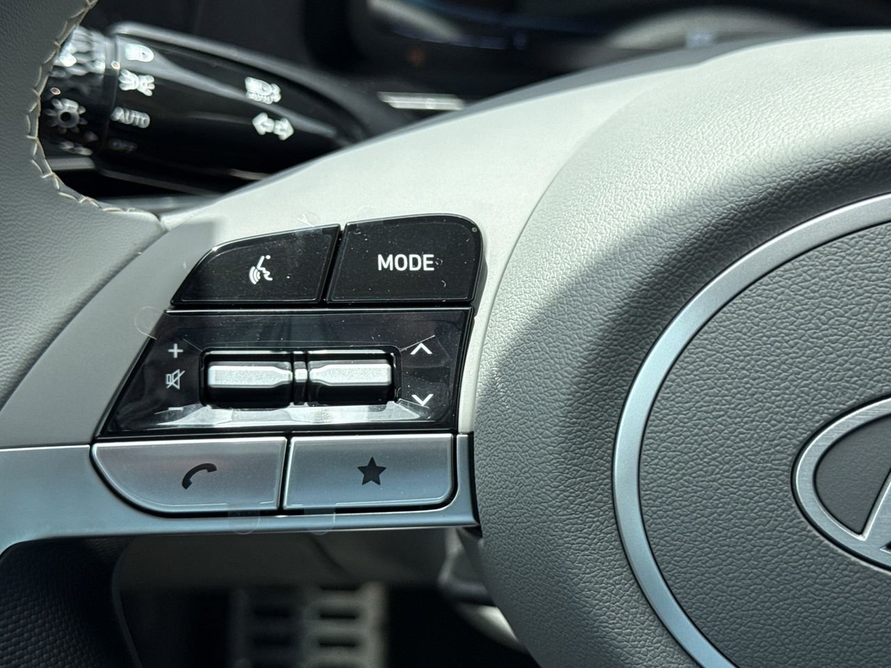 New 2026 Amazon Gray Hyundai SEL Sport Premium image 20