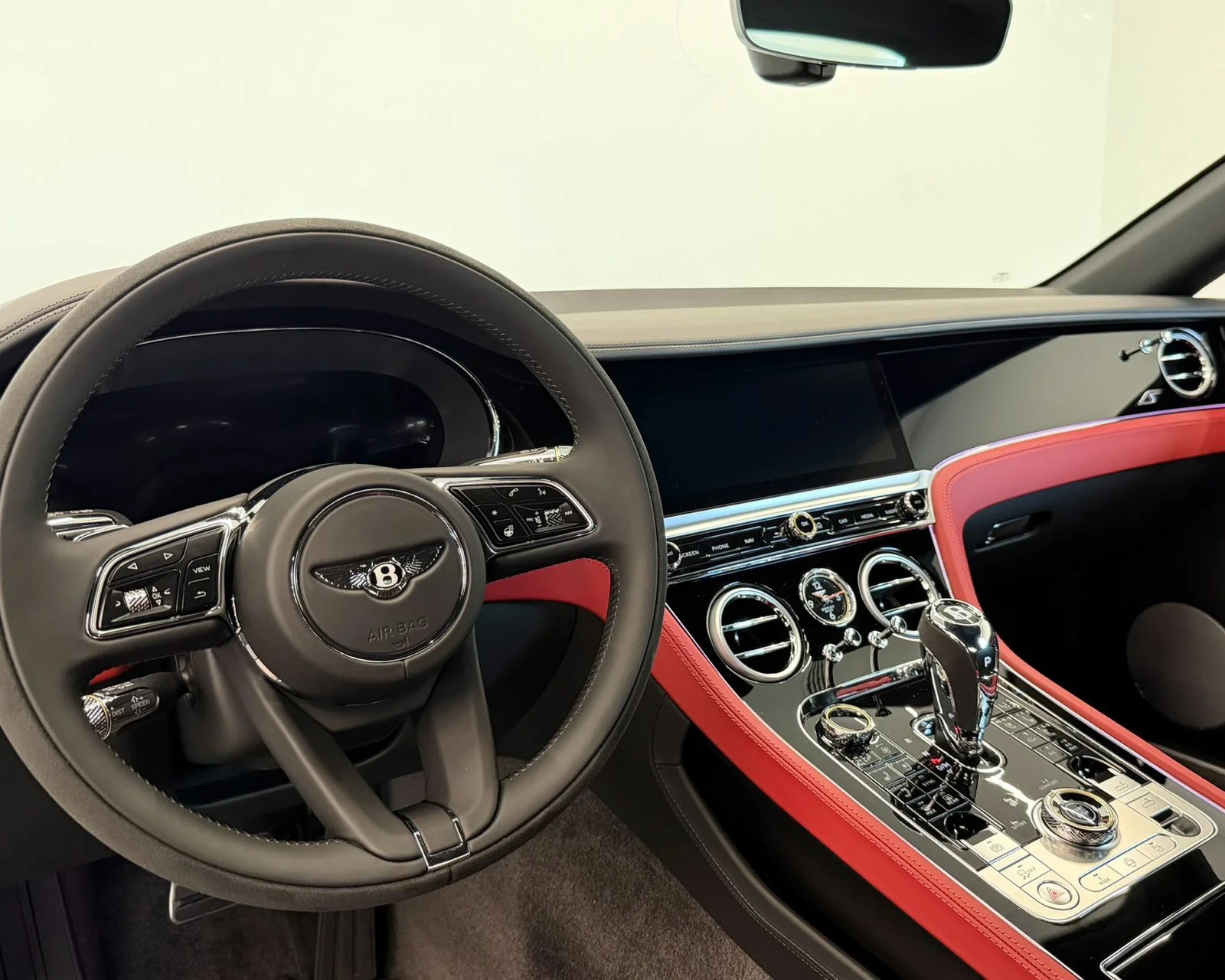 New 2026  Bentley V8 S image 19