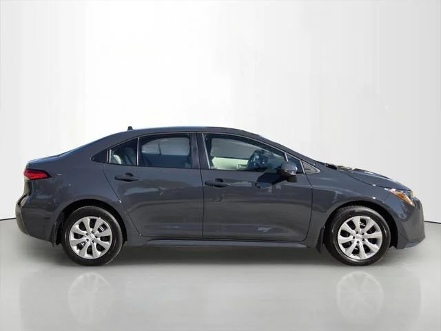Used 2026 Underground Toyota LE image 6