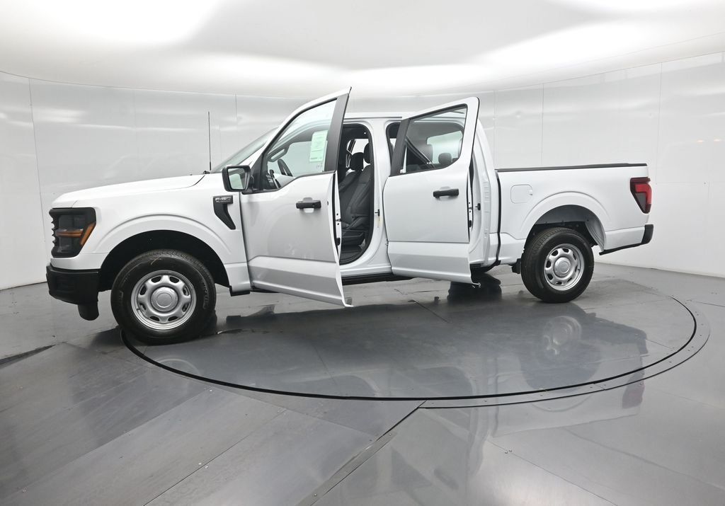 New 2026 Oxford White Ford XL image 32