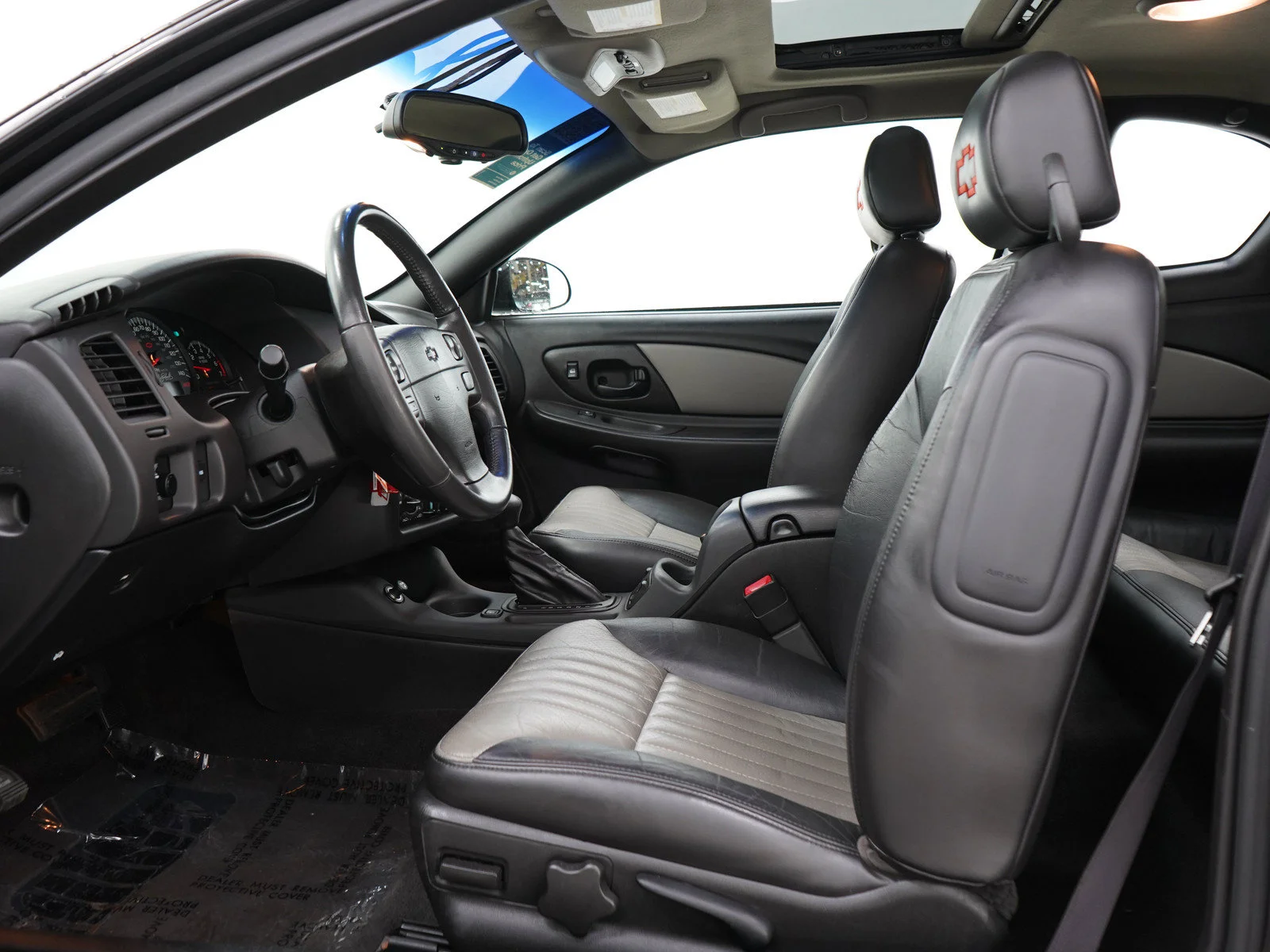 Used 2002 Onyx Black Chevrolet SS image 16