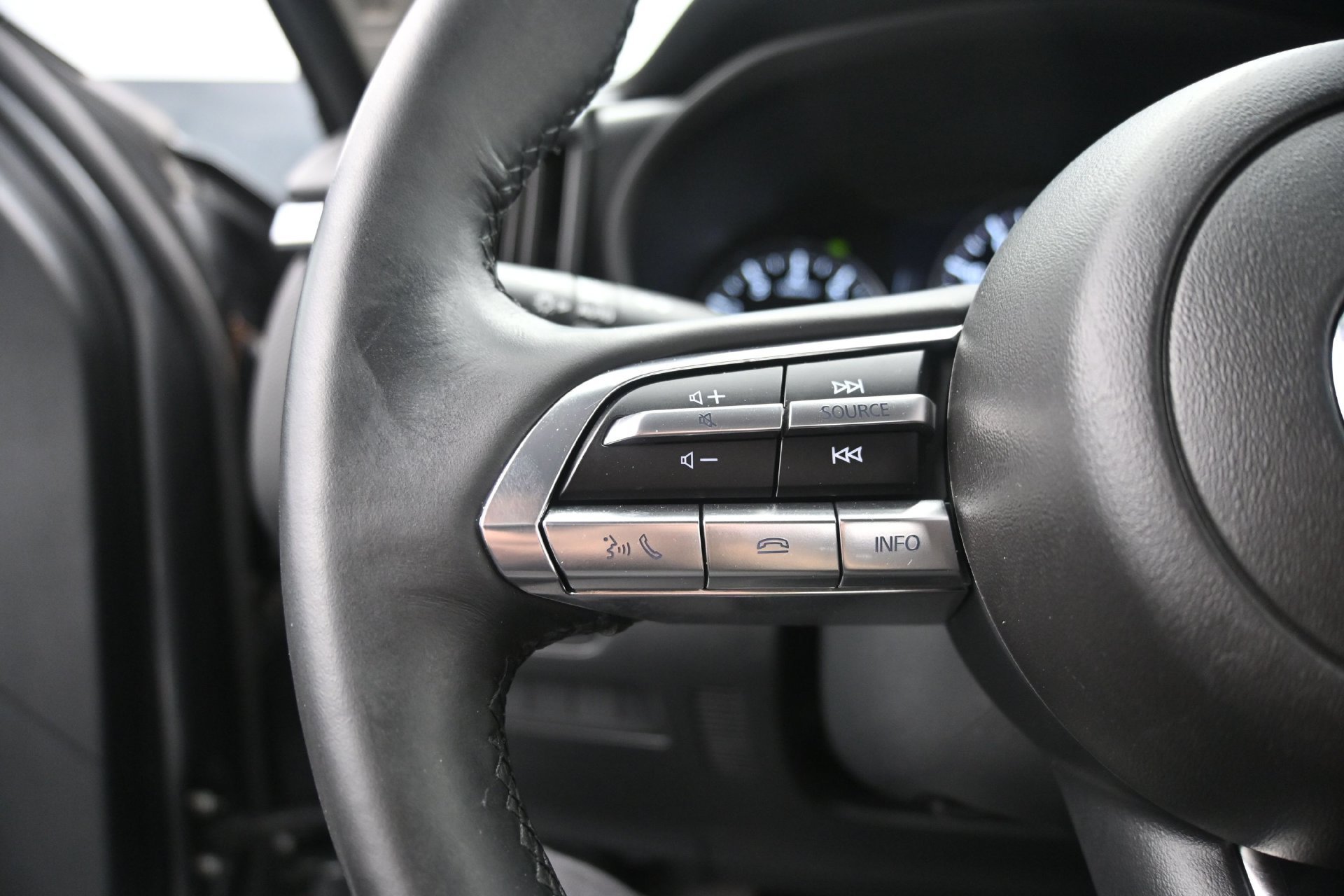 Used 2024 Machine Gray Metallic Mazda 2.5 S Preferred Package image 23