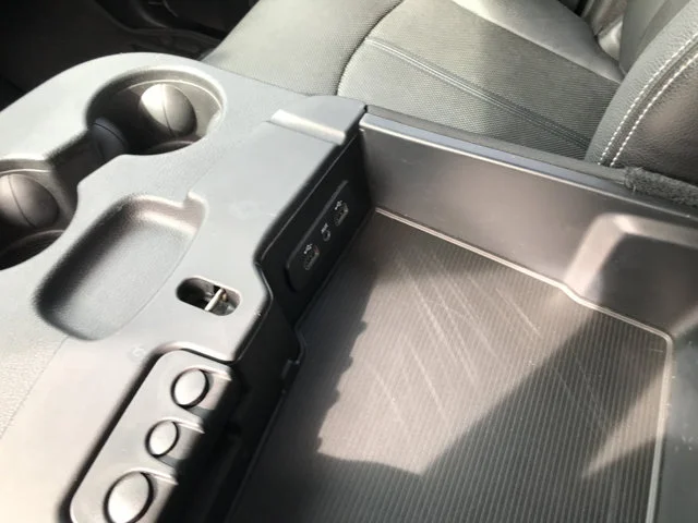 Used 2018 Granite Crystal Metallic Clearcoat Ram Laramie image 21