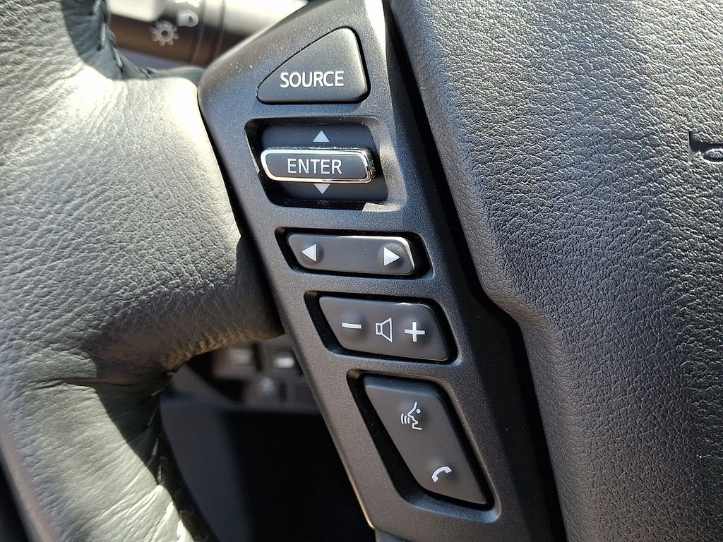 Used 2025 White Nissan SV image 21