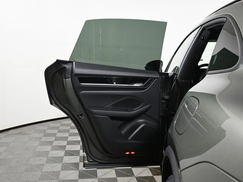 New 2026 Green Porsche 4 image 33
