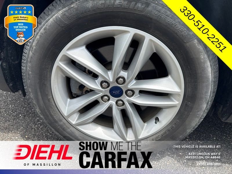 Used 2018 Red Ford SEL image 12