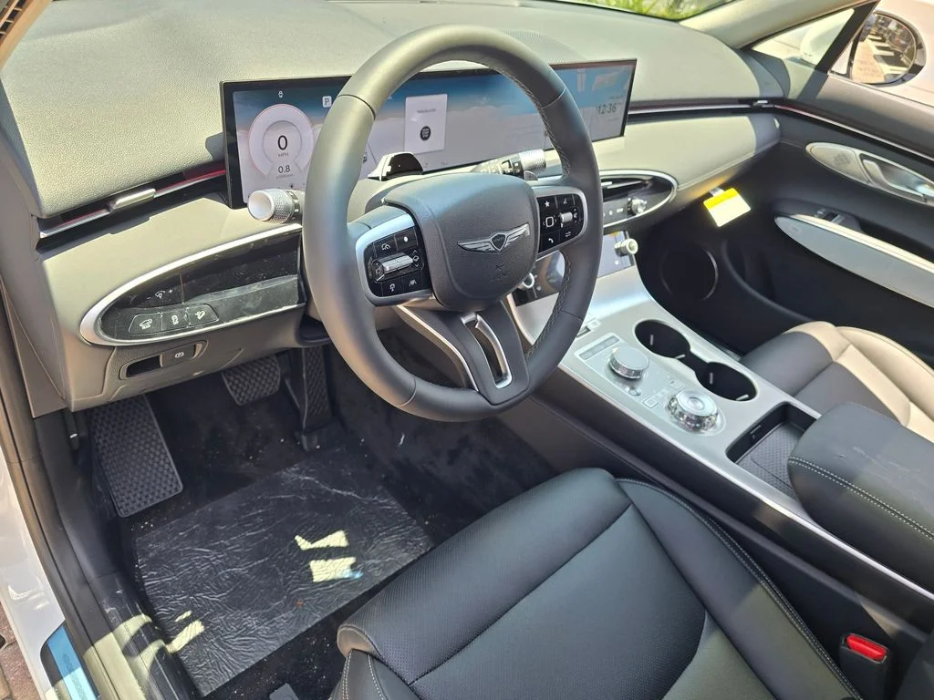 New 2026 White Genesis 2.5T Select image 16