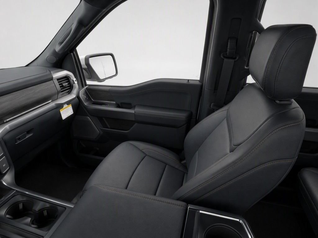 New 2026 Star White Metallic Tri-Coat Ford Lariat® image 15