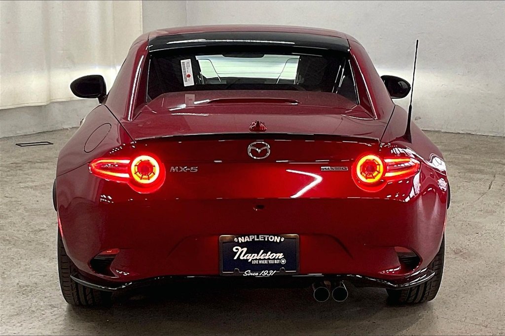 2025 MAZDA MX-5 - Image 3