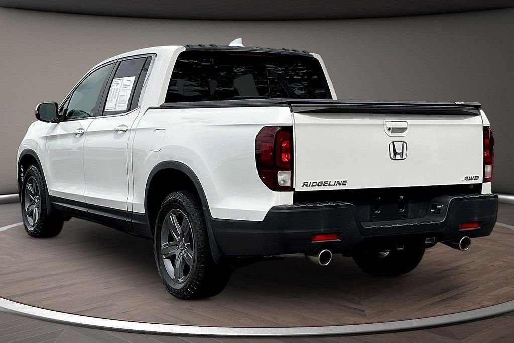 Used 2023 White Honda RTL image 4
