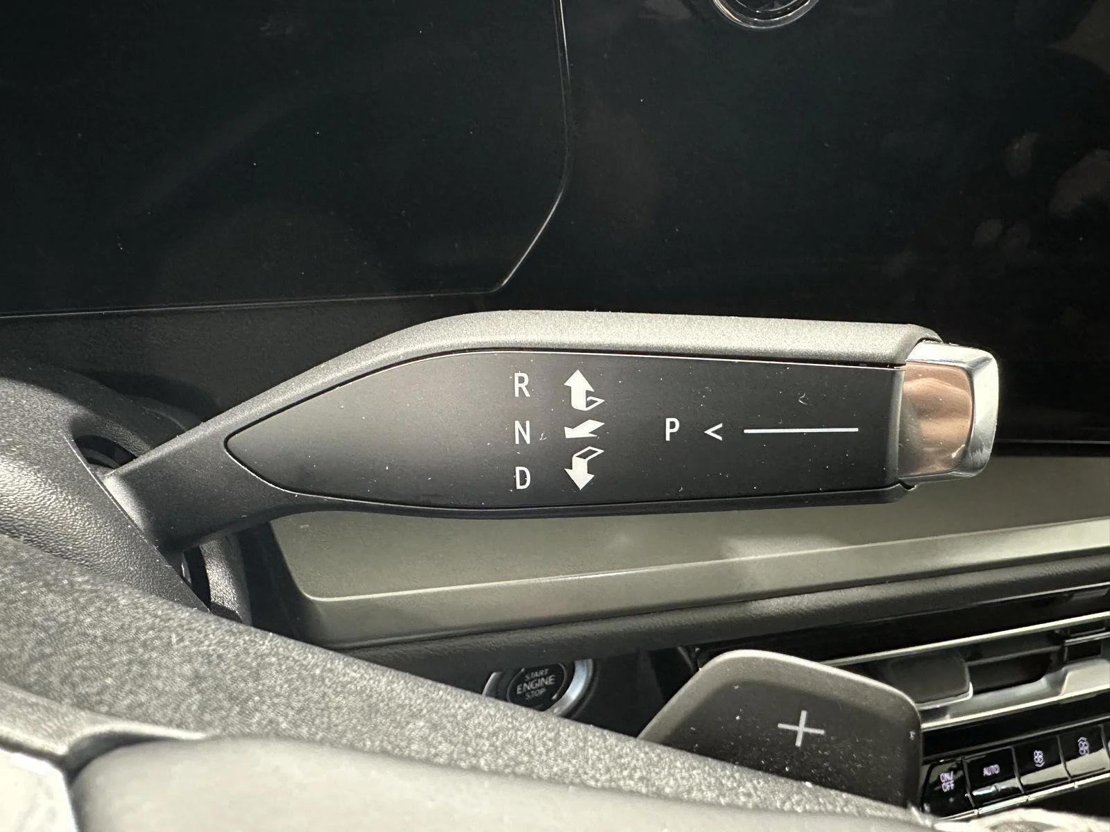 Used 2024 Summit White Chevrolet LT image 14