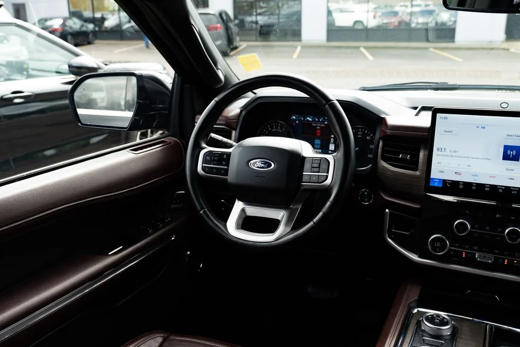 Used 2024 Black Ford Limited image 9