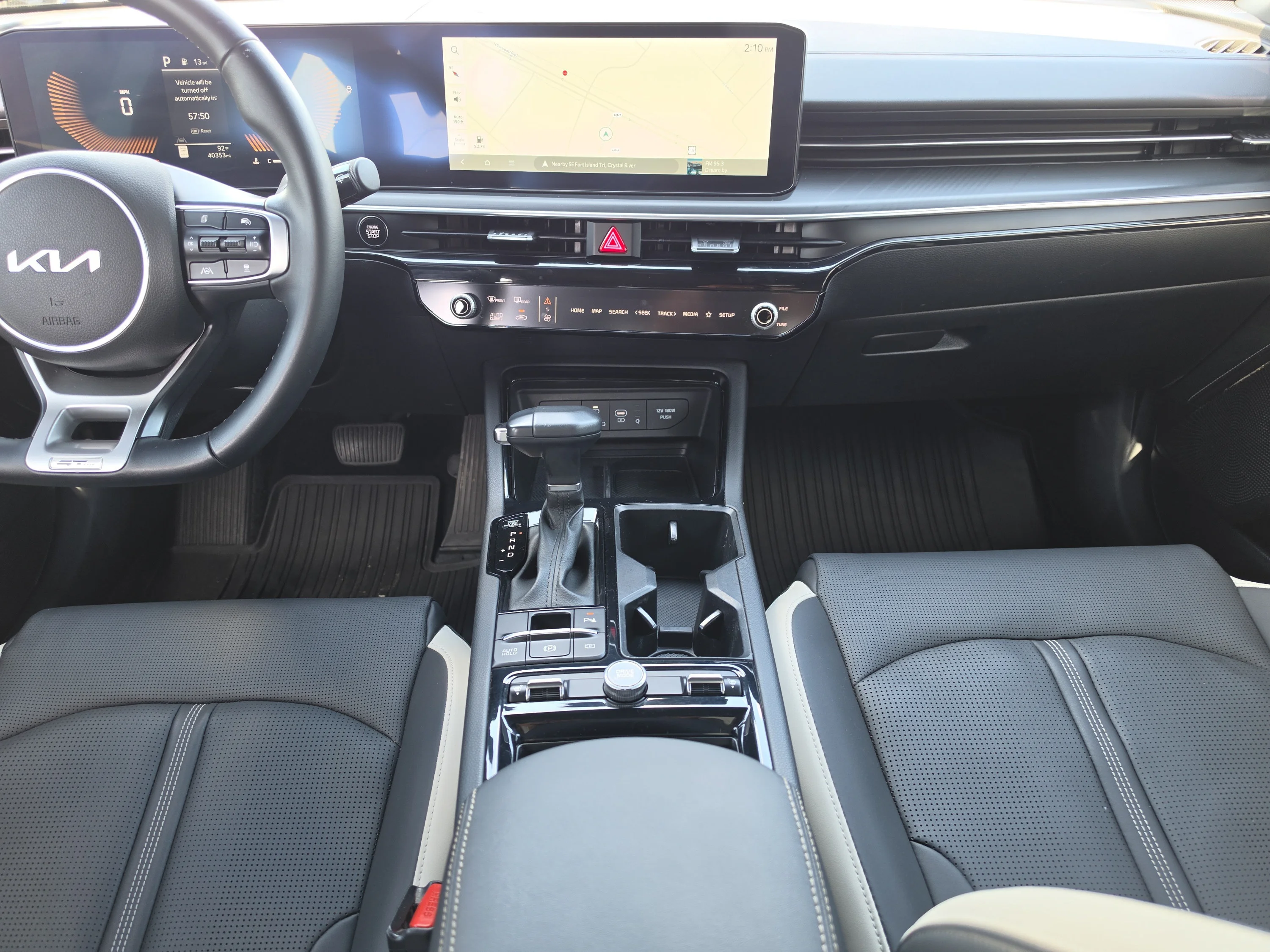 Used 2025 Aurora Black Pearl Kia GT-Line image 20