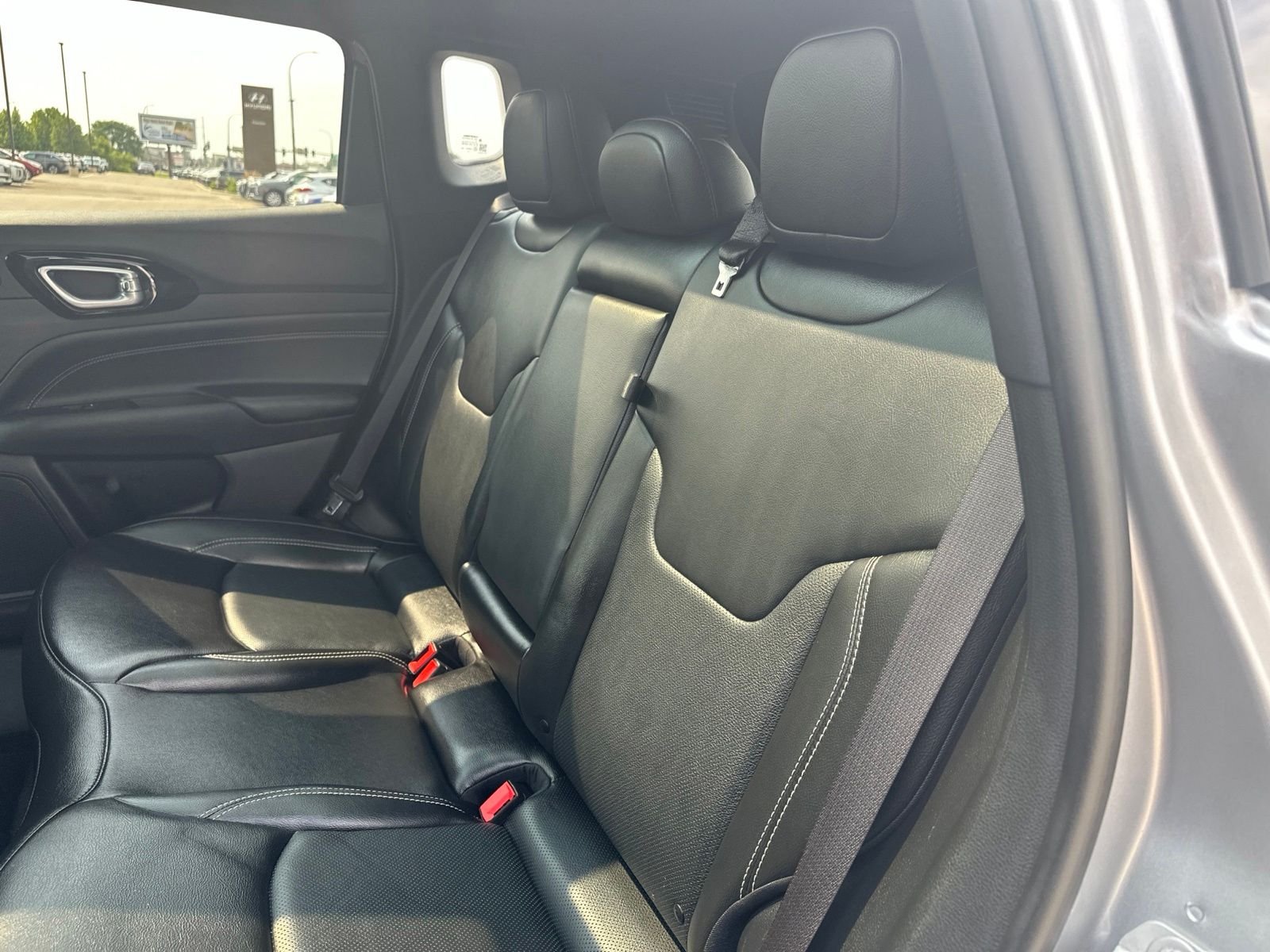 Used 2022 Silver Jeep Limited High Altitude image 19