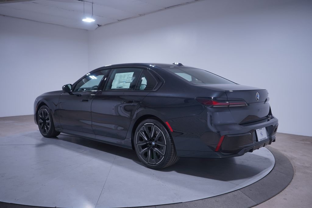 2026 Bmw 740i photo 3