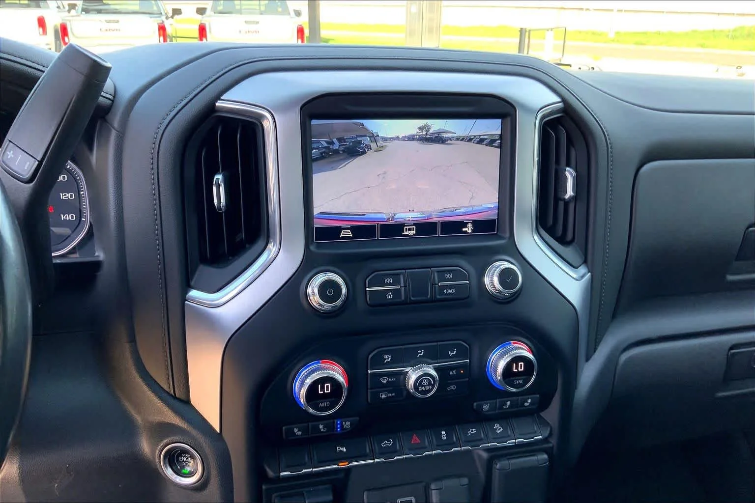 Used 2022 Cardinal Red GMC SLT image 31