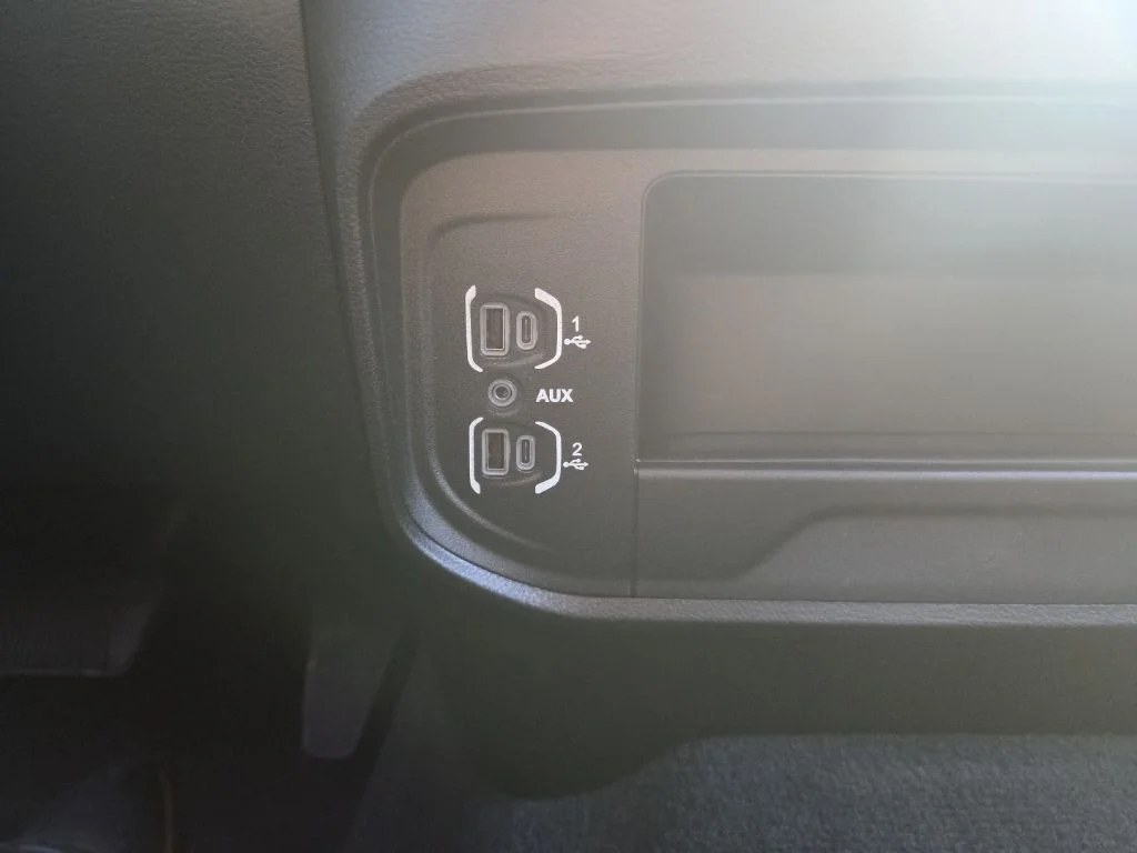 Used 2025 White Ram Big Horn image 19