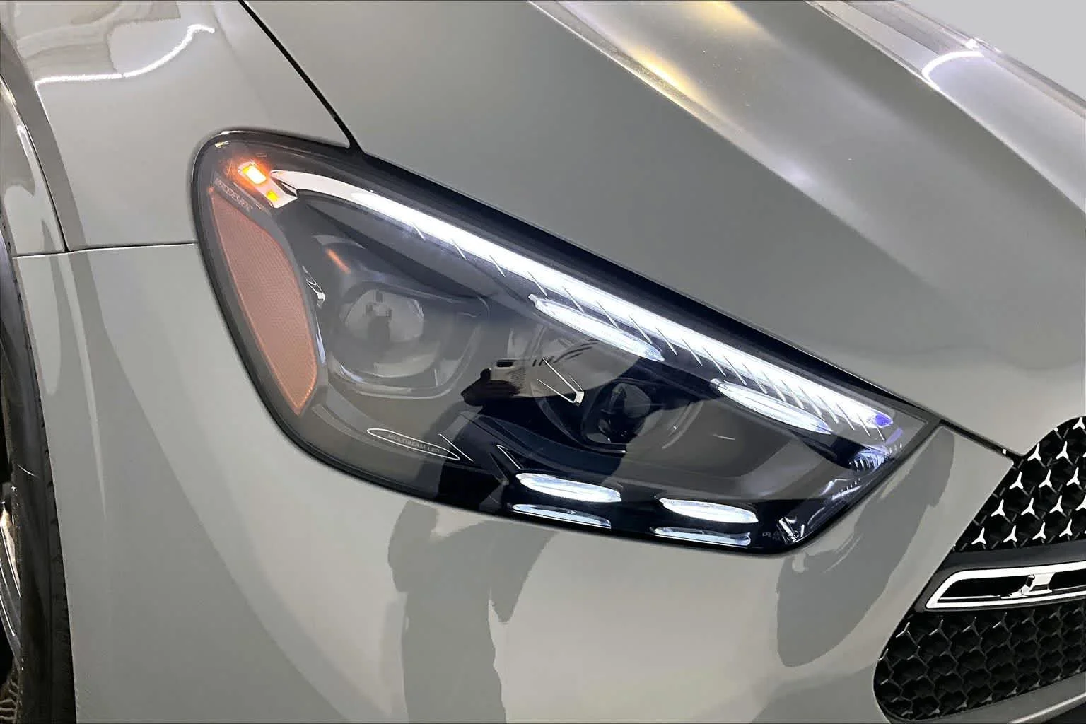 New 2026 MANUFAKTUR Alpine Grey Mercedes-Benz GLE 580 image 16