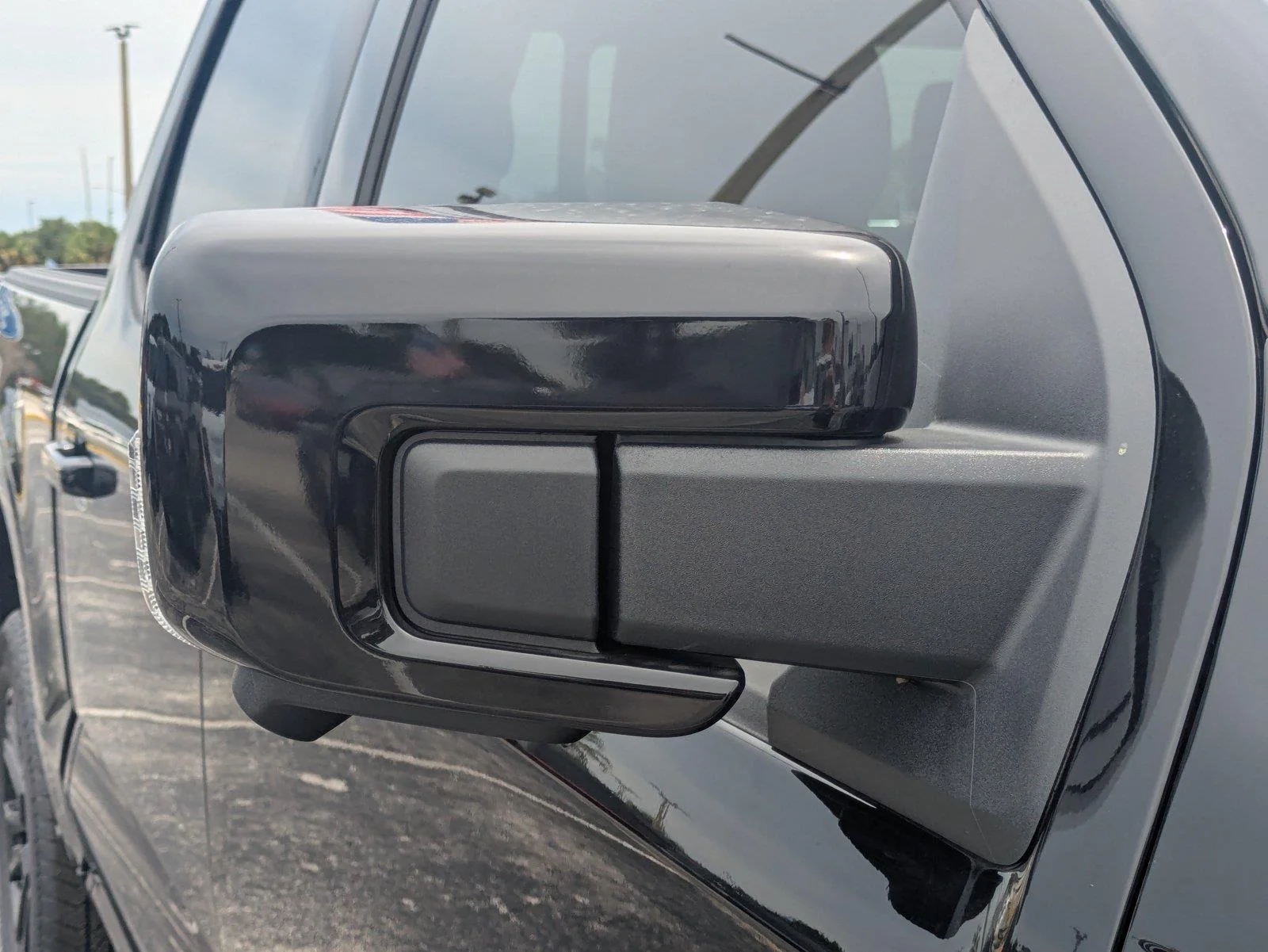 New 2026 Agate Black Metallic Ford Platinum® image 12