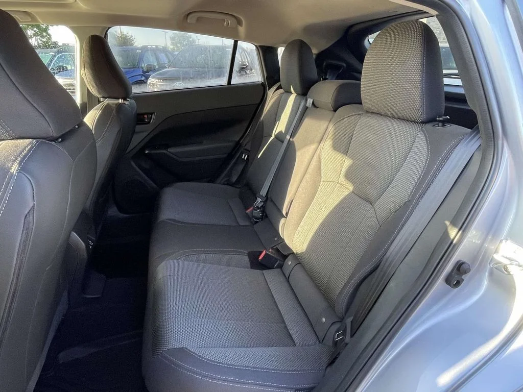 Used 2024 Ice Silver Metallic Subaru Premium image 3