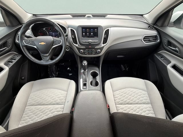 Used 2019 IRIDESCENT PEARL TRICOAT Chevrolet LT image 26