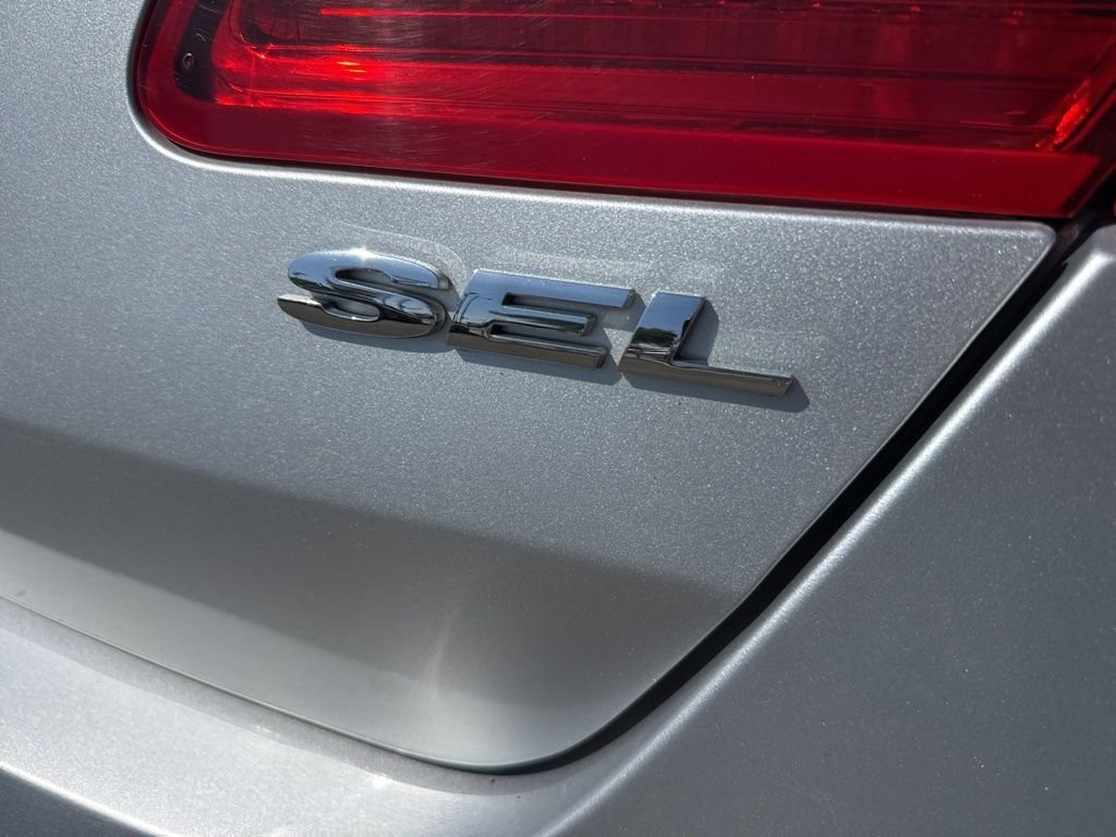 Used 2013 Silver Ford SEL image 4