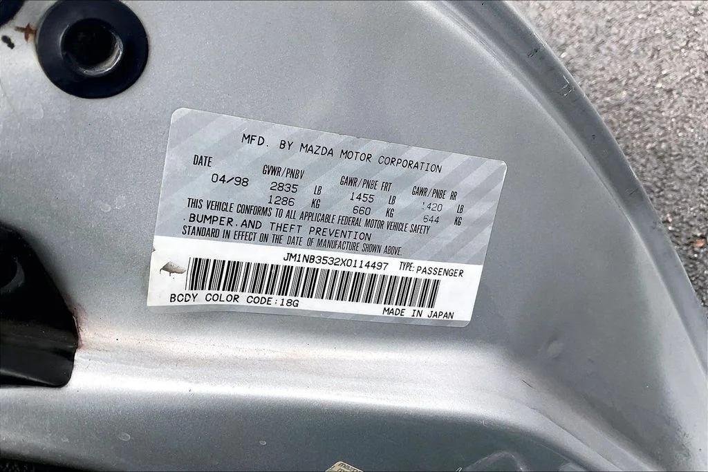 Used 1999 Silver Mazda Base image 24