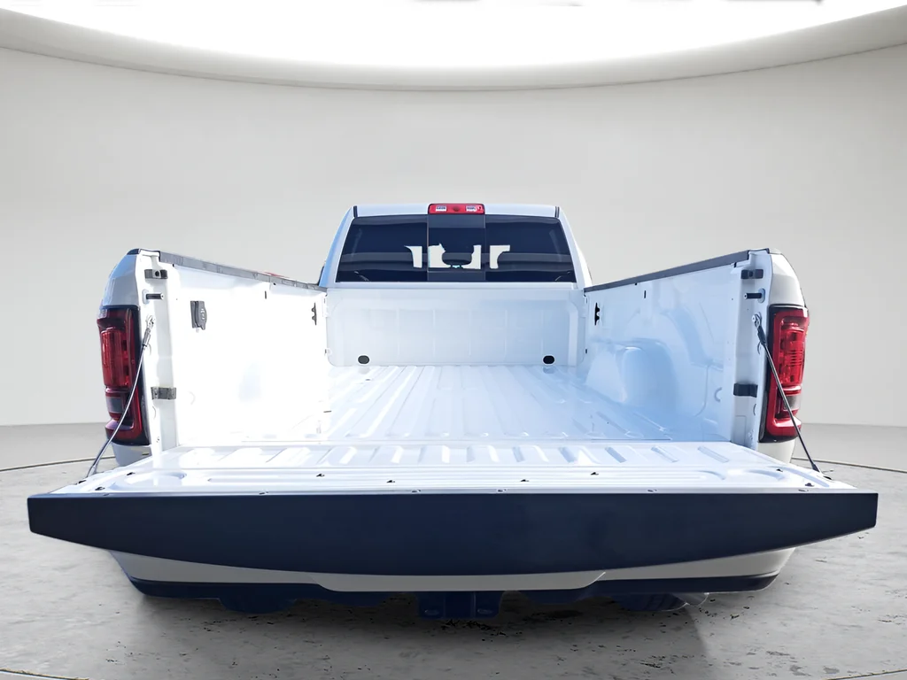 New 2026 Bright White Clearcoat RAM Tradesman image 27