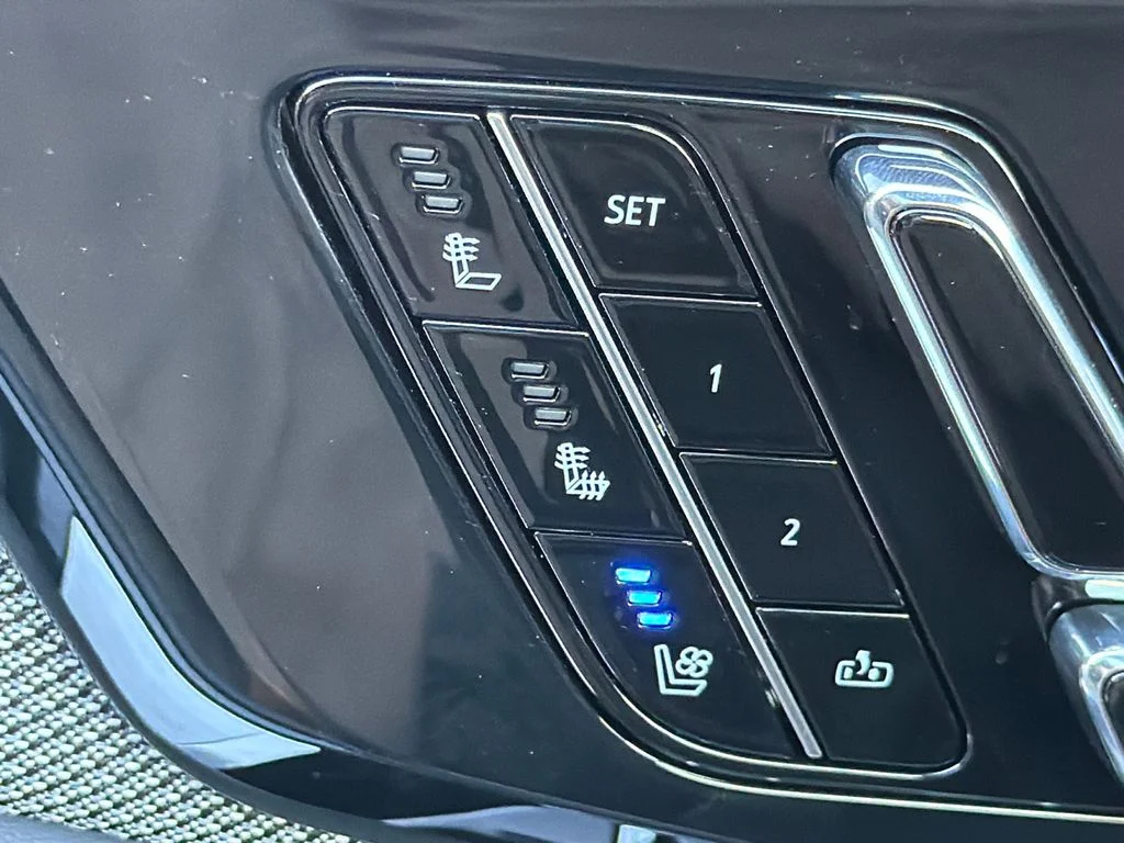 Used 2026 Black Cadillac Premium Sport image 31