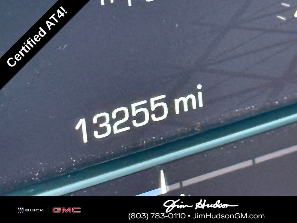 Used 2025 White GMC AT4 image 3
