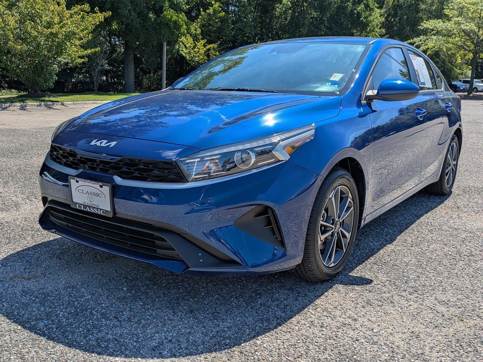 Used 2024 Deep Sea Blue Kia LXS image 8
